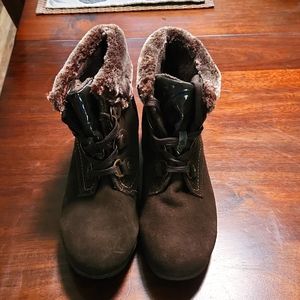 Womens boots